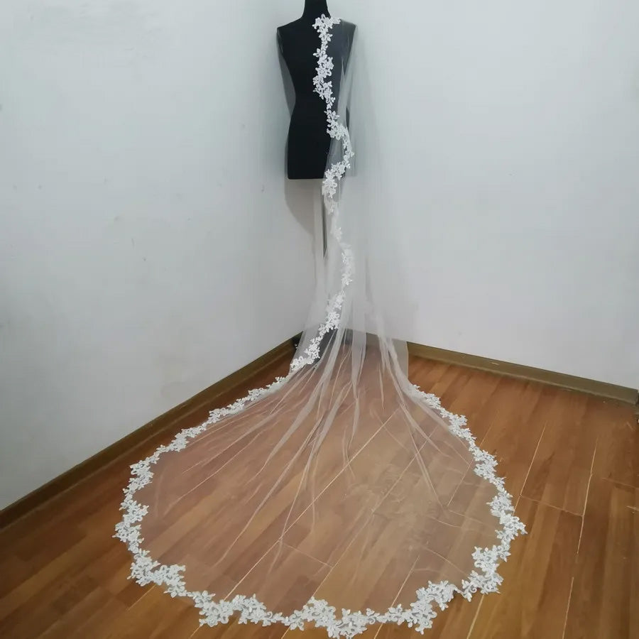 V-0123 Ivory/White Wedding Veil