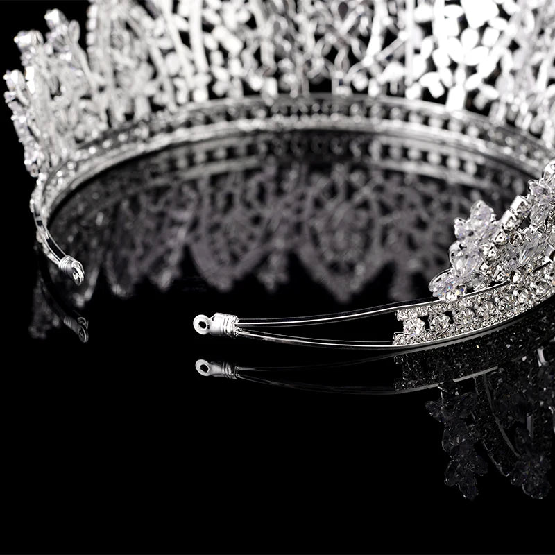 T-9654 Classic Styled CZ Luxury Crown