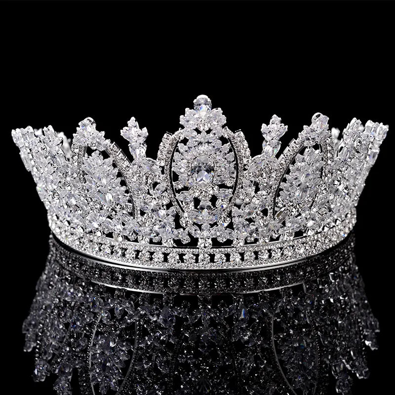 T-9654 Classic Styled CZ Luxury Crown