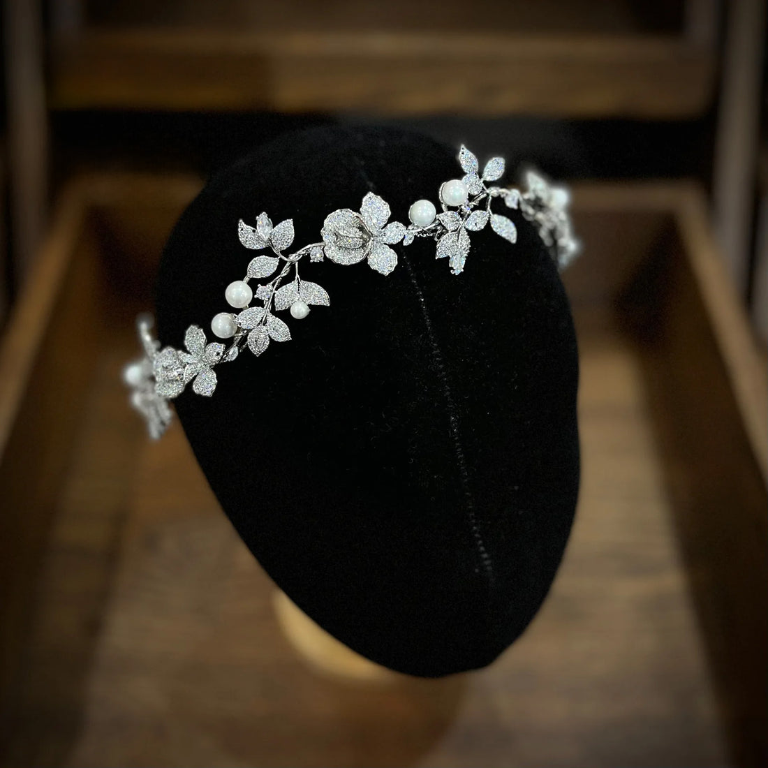 T-0132 Cubic Zirconia Flowers Tiara/Headband