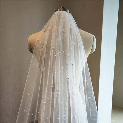 V-0148 Wedding Veil with Pearls and Lace Edge