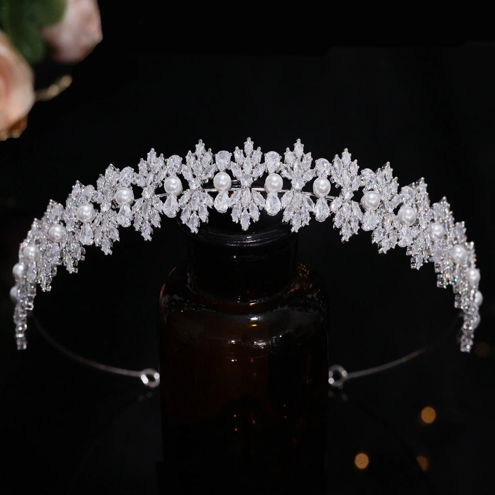 VH-3011 5A Cubic Zirconia and Pearls Wedding Headband
