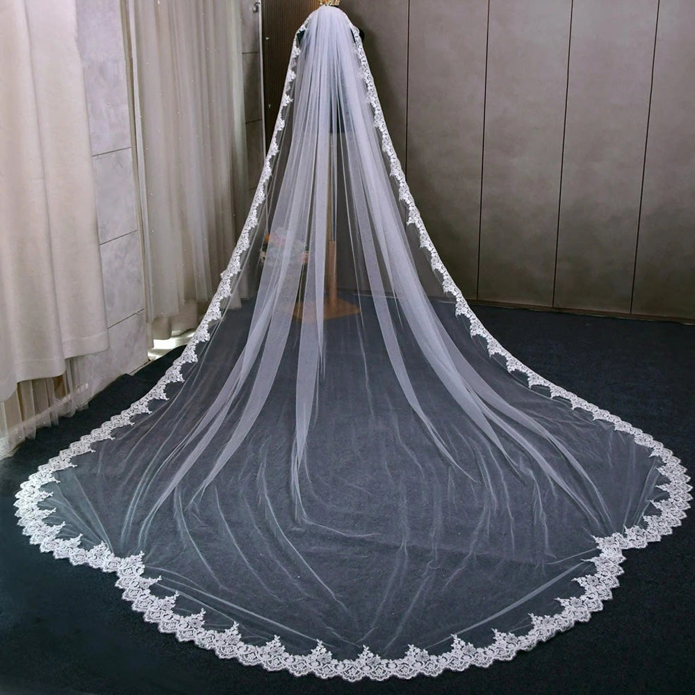 V-0134 4m Cathedral Bridal Veils 1 Tier Full Lace Edge Sequins