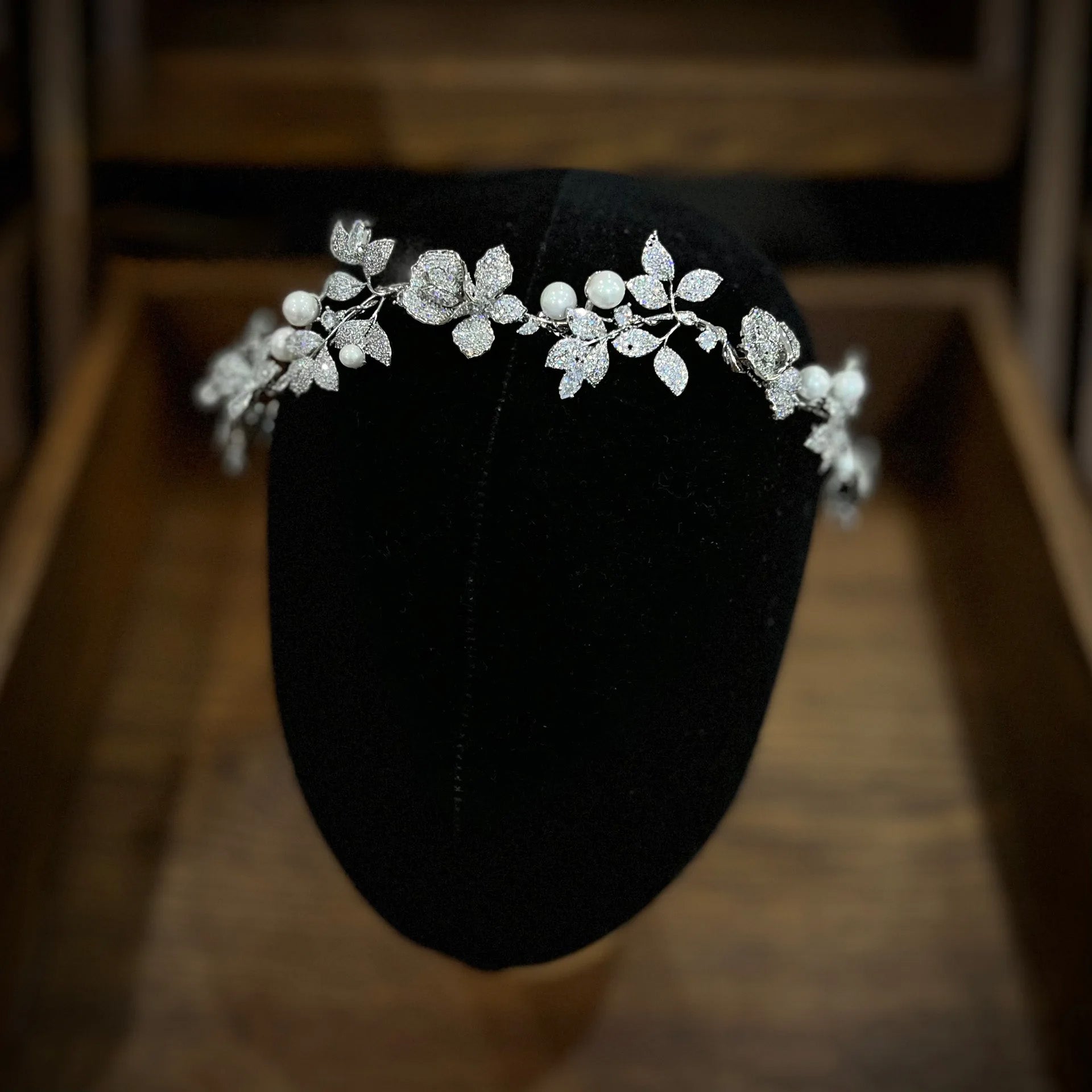 T-0132 Cubic Zirconia Flowers Tiara/Headband