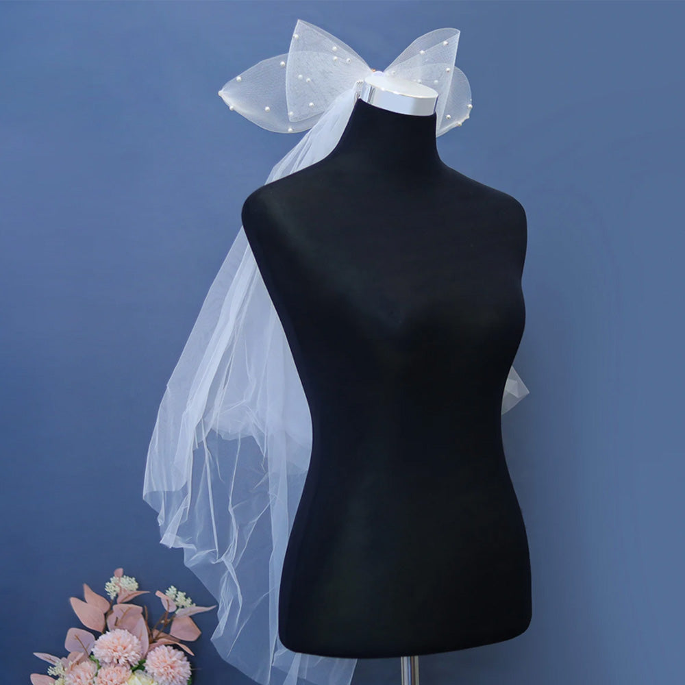 V-0128 Luxury Bridal Veil With Bow and Pearls