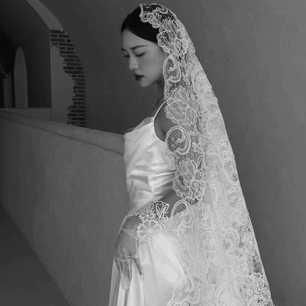 V-0136 Full Lace Wedding Veil