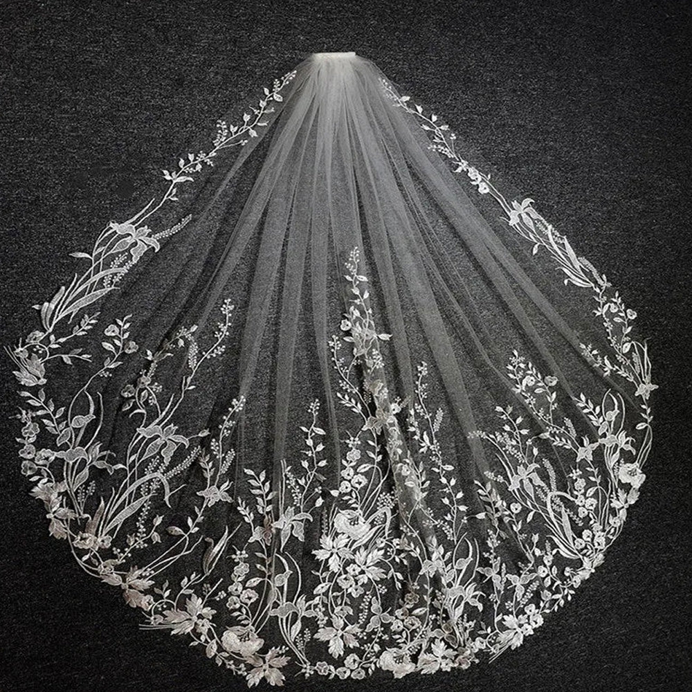 V-2028 Short Floral Appliqued Lace Edge Wedding Veil